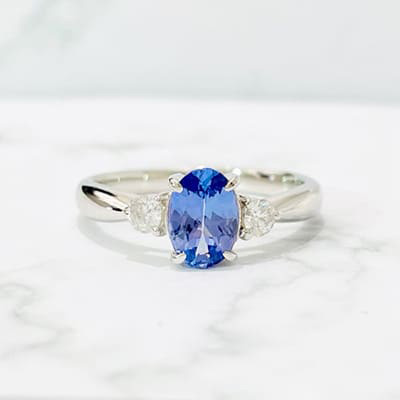 cincin 0.61ct Pt900